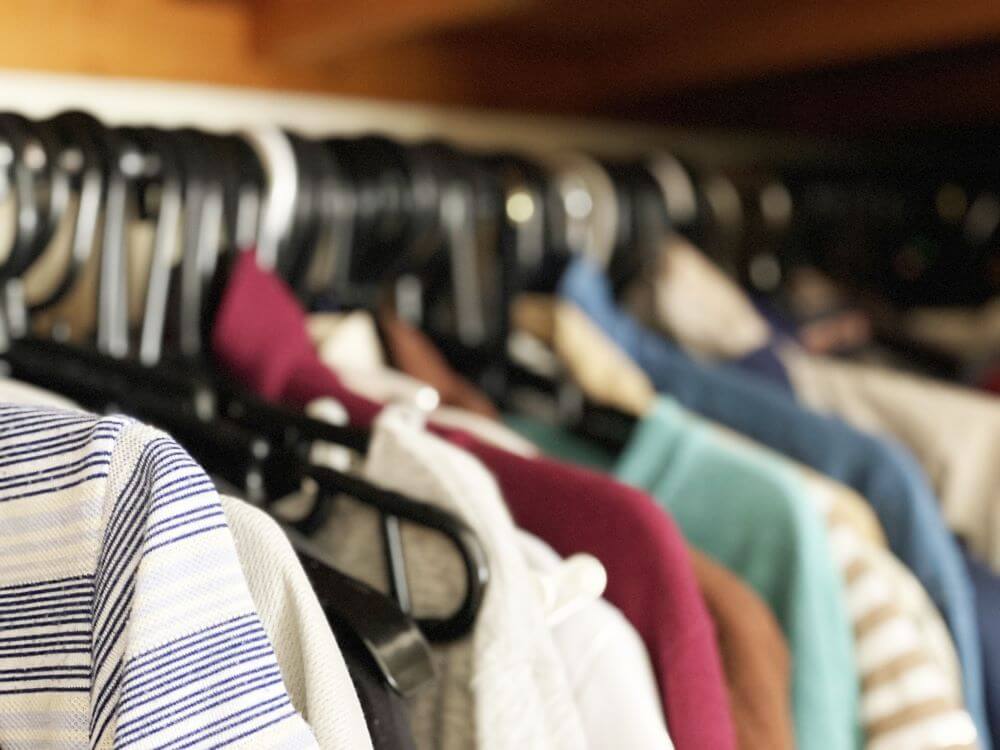 クローゼットの服